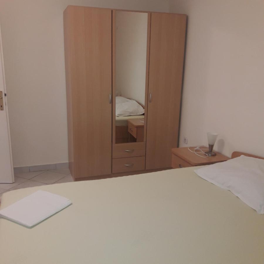 Apartman Dinka บัชกา ภายนอก รูปภาพ